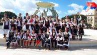 Srpska deca sa Malte pokazala svetu odakle potiču: Mali folkloraši "opleli" vlaško i šumadijsko kolo