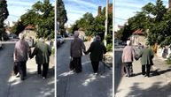 Baka i deka u Beogradu zaljubljeno se drže za ruke kao i prvog dana: Ljubav ne poznaje godine