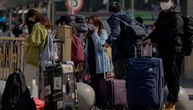 Turisti zarobljeni na aerodromu u Kini, uveden lokdaun: Naoružani čuvari ne dopuštaju im da napuste područje