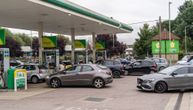 Panika na Krimu: Kolone vozila čekaju u redovima za benzin, Razvožajev objavio tačnu količinu zaliha