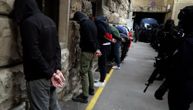 Oglasilo se tužilaštvo nakon hapšenja navijača u Beogradu: Lopatama tukli policiju