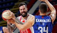 Foto ubod: Miroslav Raduljica stajlingom zasenio sve, obuo čizme i takav stigao u Pionir