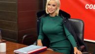 Najlepša političarka Srbije je zaljubljena? Fatalna Ana poslala misterioznu poruku