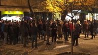 "Nisi sama i nisi kriva": Protest protiv nasilja nad ženama u više gradova BiH zbog ubijene Edine (32)