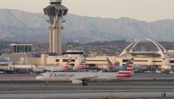 Četiri osobe otrovane ugljen-dioksidom na aerodromu u Los Anđelesu