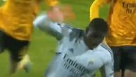 Jedan od najlepših golova godine: Golman Benfike šokirao rivala pogotkom preko celog terena