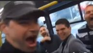 Kale Gospodar Vremena naterao pun autobus putnika da viče Aaaaaaaaaaa: "Oterajmo demone"