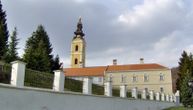 Monahinje manastira na Fruškoj Gori molitve čitaju neprekidno: Vode pokajnički život i prave najlepše ikone