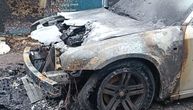 Na auto u Novom Sadu bačen Molotovljev koktel: Motiv nerešeni računi, kamere zabeležile sve