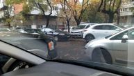 Novo komšijsko pravilo u Beogradu: Ne podižu ručnu i guraju tuđe automobile da oslobode svoje sa parkinga