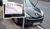 Beograđanka zauzela invalidsko parking mesto, a čovek u kolicima nije pozvao pauka: Sačekala ju je samo poruka