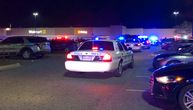Pucnjava u gradu Jakimo u Vašingtonu: Ubijene 3 osobe u prodavnici, napadač u bekstvu