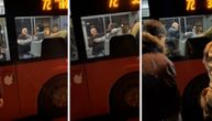 Makljaža na liniji 72: Stariji muškarci se udarali u punom autobusu, putnici pokušali da ih razdvoje