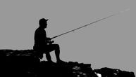 Tragedija na Gružanskom jezeru: Utopio se ribolovac, telo pronađeno na obali