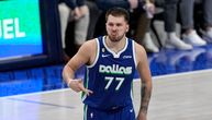 Luka Dončić držao čas košarke šampionima: Slovenac 41-12-12, Kariju i Tompsonu se pomerio nišan