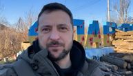 Zelenski stigao u Donbas, pa objavio snimak: "Ovaj dan proslavljam sa borcima na frontu"