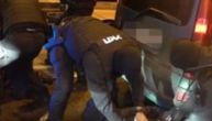Policajci ih izvukli iz kombija i bacili na zemlju, u vozilu 120 kg "Zombi" droge: Snimak akcije kod Smedereva