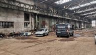 Užas u Nišu: Lopov pao sa zgrade Mašinske industrije, bore mu se za život