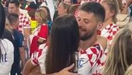 Voditeljka bila u braku sa fudbalerom, razvela se, pa zavela kolegu: Petković slomio Brazilce, pa otrčao njoj