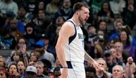 NBA polako, ali sigurno postaje "cirkus": Dončić dobio tehničku grešku jer je bodrio saigrača?