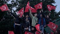 Protest u Istanbulu zbog zatvorske kazne za Imamoglua: Uz patriotsku muziku mahali turskim zastavama