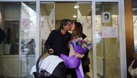 Nenad Jestrović izveo suprugu i sina iz porodilišta: Mimi otkrila na koga Nolan liči, pa usledio poljubac