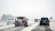 Snežna oluja u SAD do sada odnela 12 života