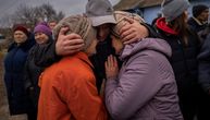 Elena sa ćerkama beži iz Hersona, od Božića otišle stotine ljudi: "Rusi nas granatiraju 80 puta dnevno"