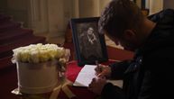 Komemoracija povodom smrti Massima Savića: Od legendarnog umetnika se opraštaju porodica, prijatelji