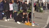 Najtužnija slika stigla je danas iz Kragujevca: Na stotine zapaljenih sveća u znak sećanja na Nikolinu