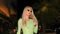 Paris Hilton vešto iznela zahtevan neon autfit u kojem nije mogla da prođe neprimećeno