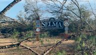 Raste broj žrtava tornada koji je pogodio jug SAD: Spasioci tragaju za ljudima zarobljenim u ruševinama