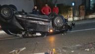 Saobraćajna nezgoda u Banji Koviljači: Uništen automobil završio na krovu