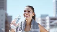 Koliko je hidratacija važna pre, posle i tokom treninga? Evo kako održati nivo elektrolita