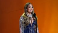 Dženifer Lopez u raskošnoj "guči" haljini ukrala šou na dodeli Gremi nagrada