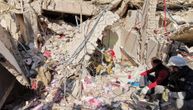 Deka bio 227 sati pod ruševinama, izvučen na sigurno: Novo čudo u Turskoj