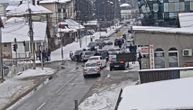 Ko je kriv? Bizarna nezgoda u Sjenici: Zbog pokvarenog semafora pokupio 2 automobila na raskrsnici