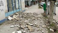 Građani uznemireni: Obrušila se fasada u Velikom Gradištu nakon zemljotresa?