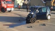 Stravičan sudar u Leskovcu: Automobili uništeni do neprepoznatljivosti, vatrogasci izvlačili troje povređenih