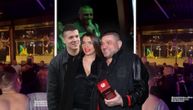 Baja Mali Knindža sa suprugom na proslavi kod Slobe: Pevač uzeo mikrofon, zapevao ovaj hit i napravio "haos"