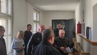 Počelo suđenje Goranu Džoniću za zločin kakav Srbija ne pamti: Majka ubijenog Gorana jedva stoji na nogama