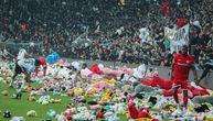 Dirljive scene u Turskoj: Hiljade plišanih igračaka bačene na teren za decu iz zemljotresom pogođenog regiona