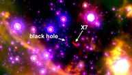 Supermasivna crna rupa u centru Mlečnog puta privlači misteriozni objekat