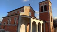 Provalili u pravoslavnu crkvu u Petrinji: Ukraden prilog vernika, policija traga za počiniocem