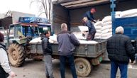 Stigla pomoć stočarima u Dragačevu: Dostavljen merkantilni kukuruz za 183 poljoprivredna gazdinstva