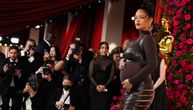 Trudna Rijana u dramatičnoj crnoj haljini bila je zvezda sinoćnje dodele Oskara