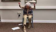 U 102. godini vodi fitnes časove četiri puta nedeljno: "Prekinuću kad ostarim"