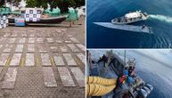 Podmornica sa 3 tone kokaina zaplenjena u Tihom okeanu: Na njoj pronađena dva tela i dve osobe u lošem stanju