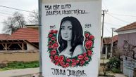 "Za sve što dolazi, nedostaješ": Veliki mural osvanuo u centru sela, posvećen tragično stradaloj srednjoškolki