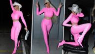 Jelena Karleuša kao bezobrazna "Barbi": Zbog ovih poza kažu da je "opasna po zdravlje"